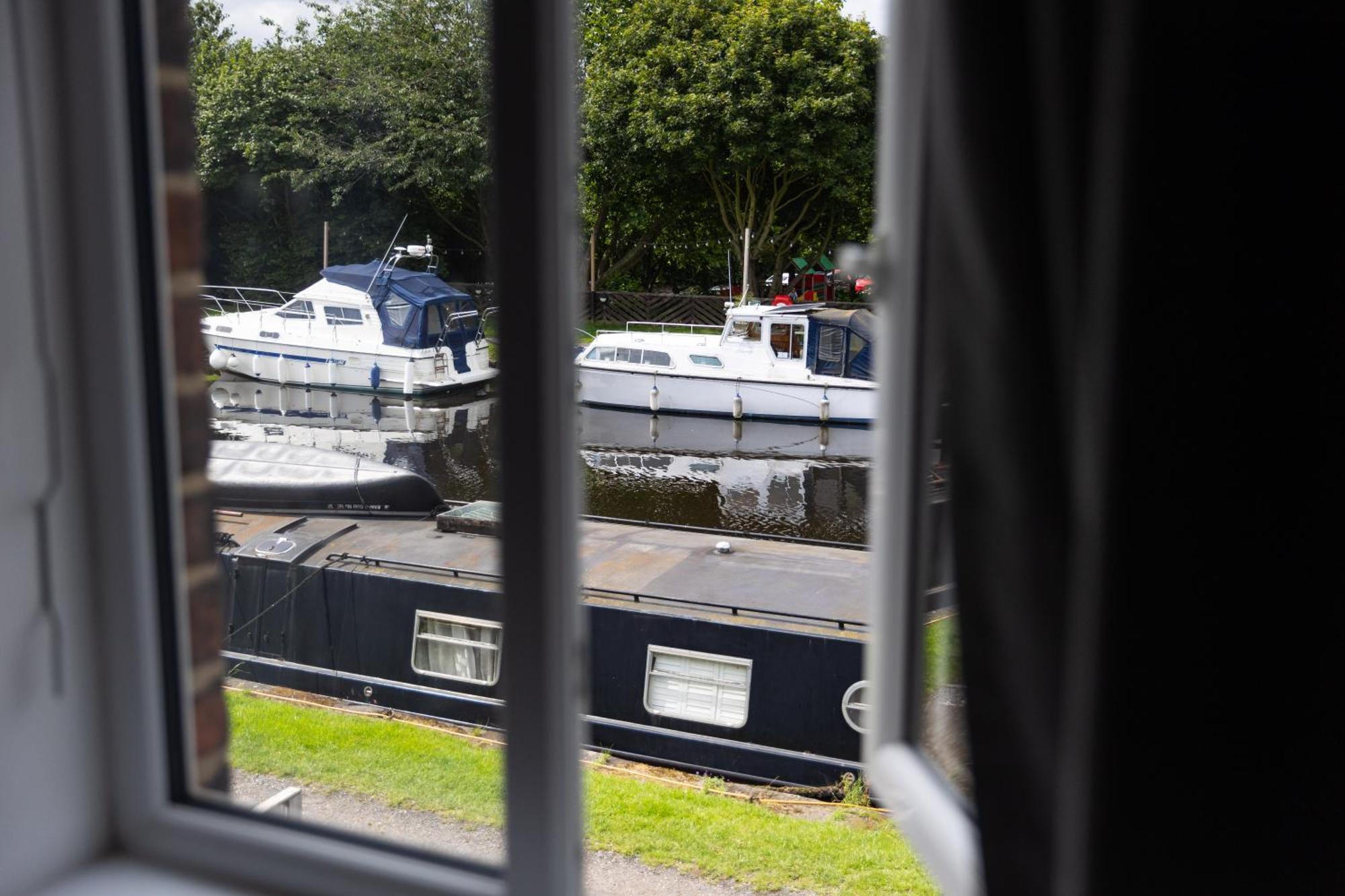 Canal Side Cottage Wakefield Stanley  Exterior foto